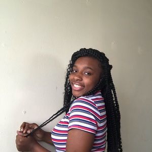 Meet your Posher, Brynassia